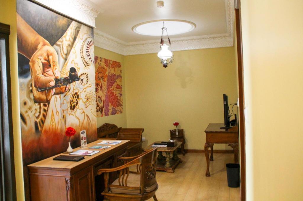 Amos Cozy Hotel Melawai Dżakarta Zewnętrze zdjęcie